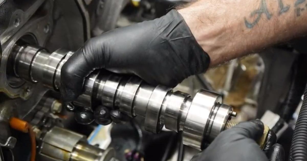 LS MOTOR LOW OIL PRESSURE CAUSE | OIL PUMP SCORING - Legendary ...